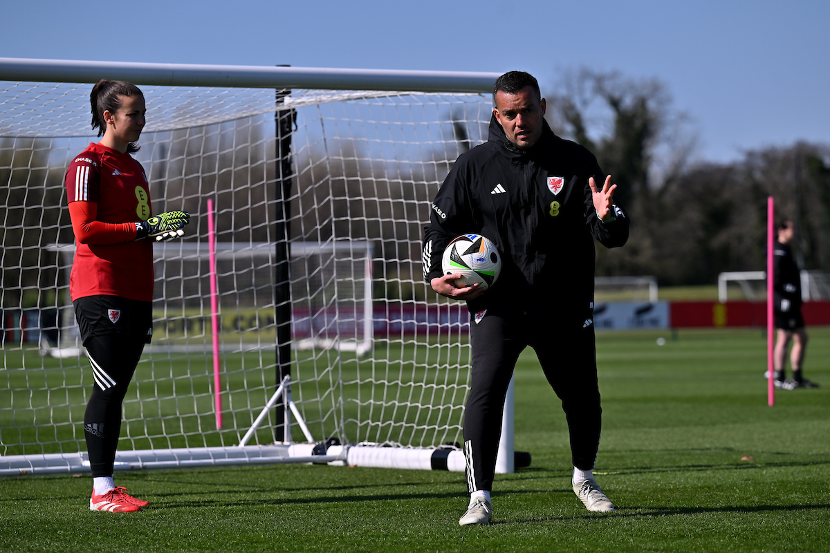 FAW/UEFA Goalkeepers B Residential